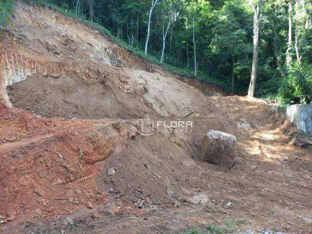 Terreno à venda, 700 m² por R$ 250.000 - Engenho do Mato - Niterói/RJ