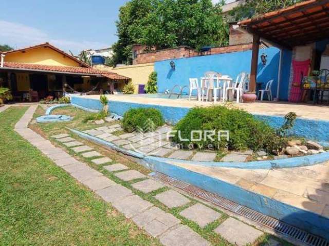 Casa com 3 dormitórios à venda, 200 m² por R$ 700.000,00 - Itaipu - Niterói/RJ