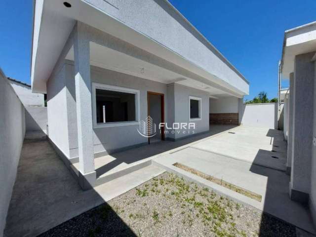 Casa com 2 dormitórios à venda, 117 m² por R$ 490.000,00 - Barroco (Itaipuaçu) - Maricá/RJ