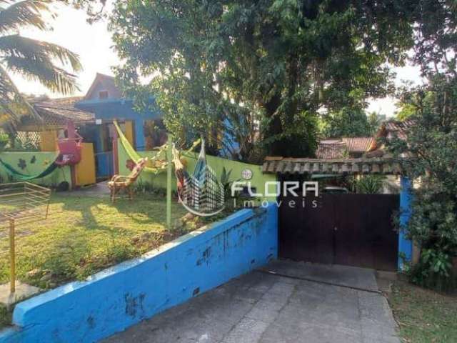 Casa com 3 dormitórios à venda, 600 m² por R$ 2.000.000,00 - Itacoatiara - Niterói/RJ