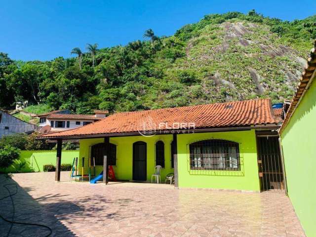 Casa com 4 dormitórios à venda, 191 m² por R$ 2.500.000,00 - Itacoatiara - Niterói/RJ