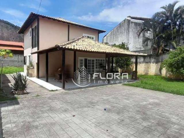 Casa com 3 dormitórios à venda, 178 m² por R$ 850.000,00 - Itaipu - Niterói/RJ