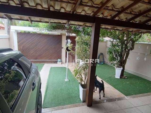 Casa com 3 dormitórios à venda, 157 m² por R$ 620.000,00 - Serra Grande - Niterói/RJ