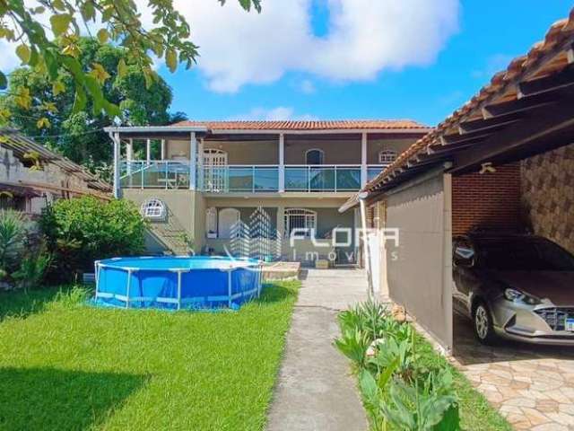 Casa com 3 dormitórios à venda, 262 m² por R$ 990.000,00 - Itaipu - Niterói/RJ