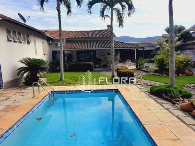 Casa com 5 dormitórios à venda, 319 m² por R$ 1.200.000,00 - Piratininga - Niterói/RJ