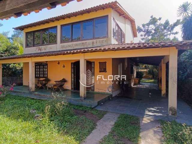 Casa com 3 dormitórios à venda, 319 m² por R$ 850.000,00 - Itaipu - Niterói/RJ