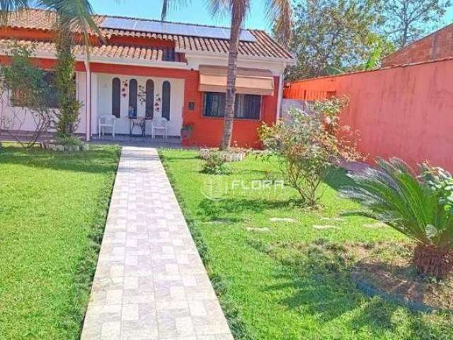 Casa com 3 dormitórios à venda, 250 m² por R$ 650.000,00 - Itapuca - Resende/RJ