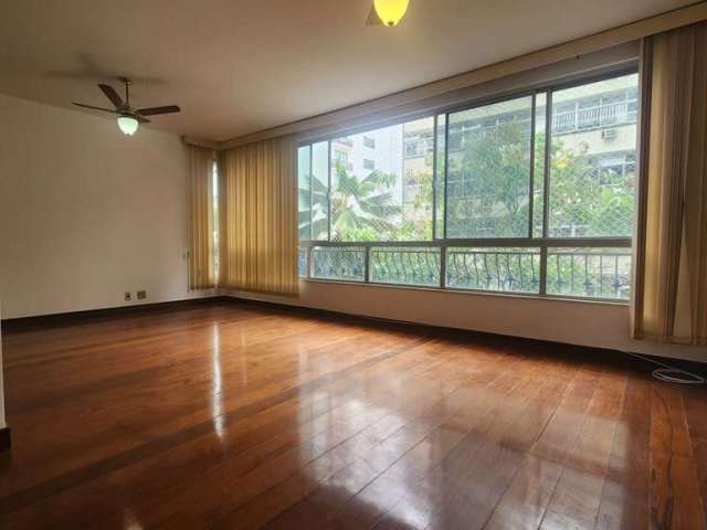 Apartamento com 4 dormitórios à venda, 140 m² por R$ 1.100.000,00 - Icaraí - Niterói/RJ