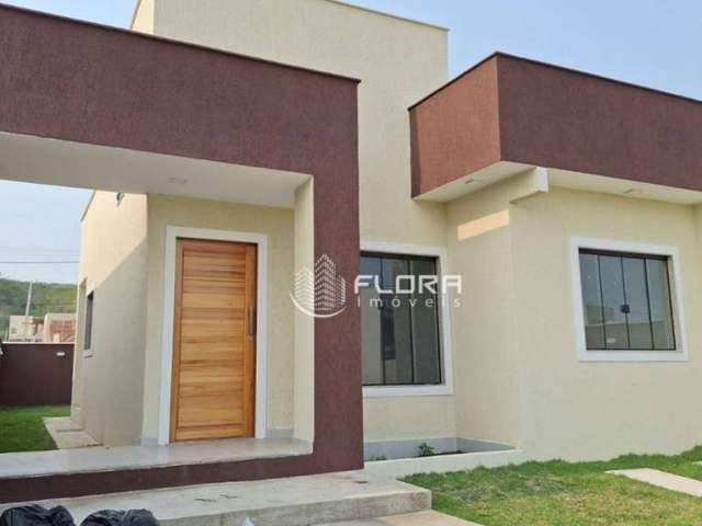 Casa com 2 dormitórios à venda, 70 m² por R$ 390.000,00 - Pindobas - Maricá/RJ