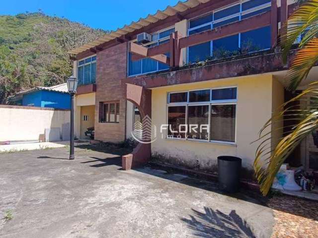 Casa com 4 dormitórios à venda, 365 m² por R$ 2.200.000,00 - Itacoatiara - Niterói/RJ