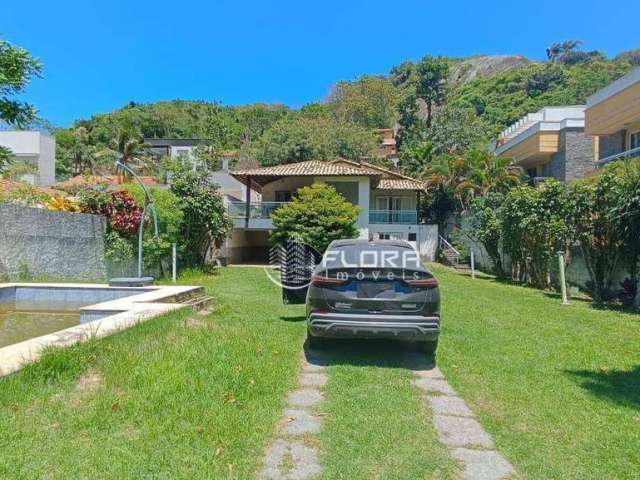 Casa com 3 dormitórios à venda, 200 m² por R$ 1.500.000,00 - Itacoatiara - Niterói/RJ