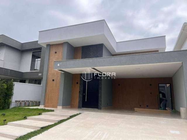 Casa com 3 dormitórios para alugar, 220 m² por R$ 7.545/mês - Parque Ipiranga - Resende/RJ