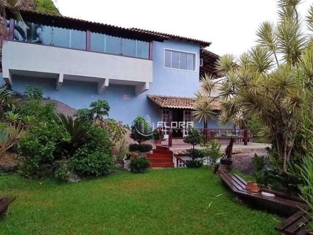 Casa com 4 dormitórios à venda, 450 m² por R$ 2.350.000,00 - Itacoatiara - Niterói/RJ