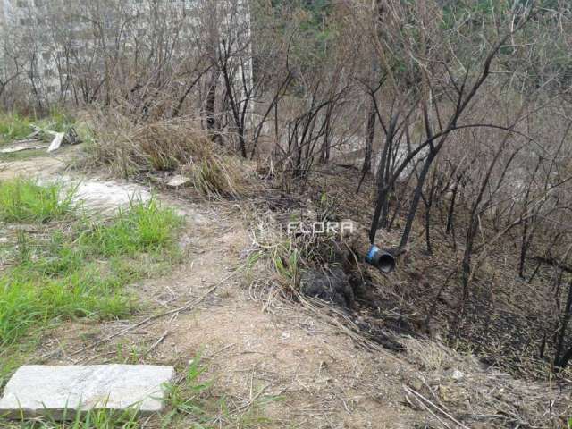 Terreno à venda, 412 m² por R$ 110.000,00 - Maria Paula - Niterói/RJ