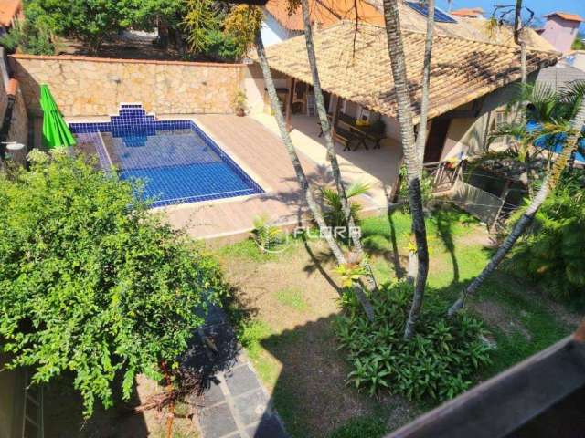 Casa com 3 dormitórios à venda, 200 m² por R$ 780.000,00 - Jardim Atlântico Central (Itaipuaçu) - Maricá/RJ