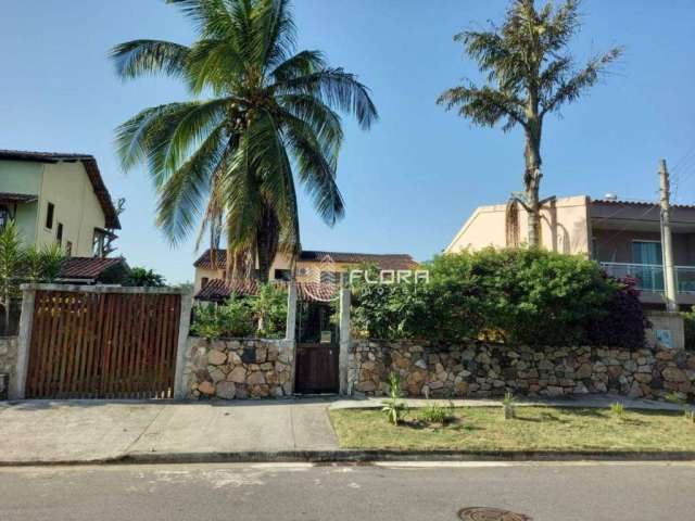 Casa com 4 dormitórios à venda, 217 m² por R$ 850.000,00 - Itaipu - Niterói/RJ