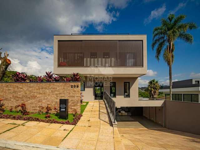 Casa em Condomínio para Venda em Cotia, Granja Viana, 4 dormitórios, 3 suítes, 6 banheiros, 9 vagas