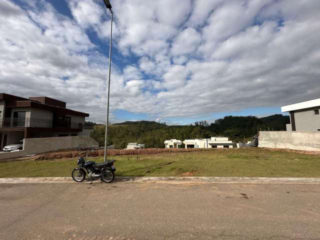 Terreno em Condomínio para Venda em Santana de Parnaíba, Colinas da Anhangüera