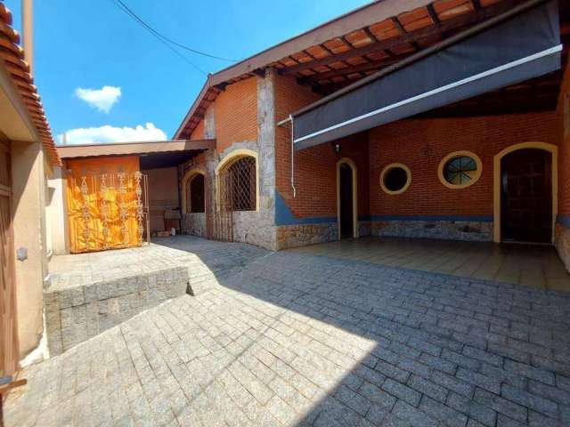 Casa para Venda em Jundiaí, Vila de Vecchi, 3 dormitórios, 1 suíte, 2 banheiros, 2 vagas