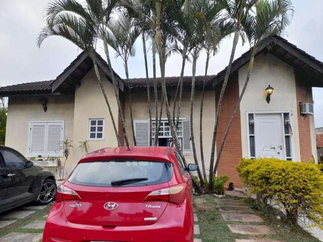 Casa em Condomínio para Locação em Cajamar, Jardins (Polvilho), 3 dormitórios, 3 suítes, 4 banheiros, 2 vagas