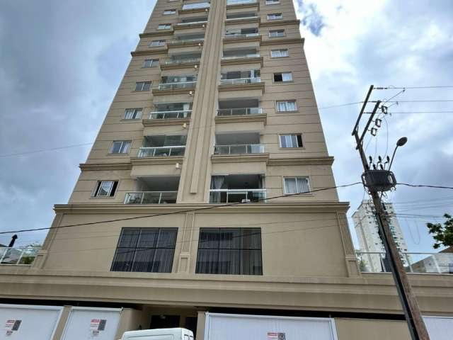 Maravilhoso apartamento na  Meia Praia Itapema