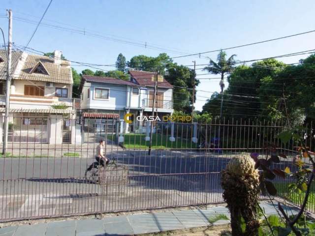 Casa com 4 quartos à venda na Avenida Copacabana, 124, Tristeza, Porto Alegre por R$ 2.130.000