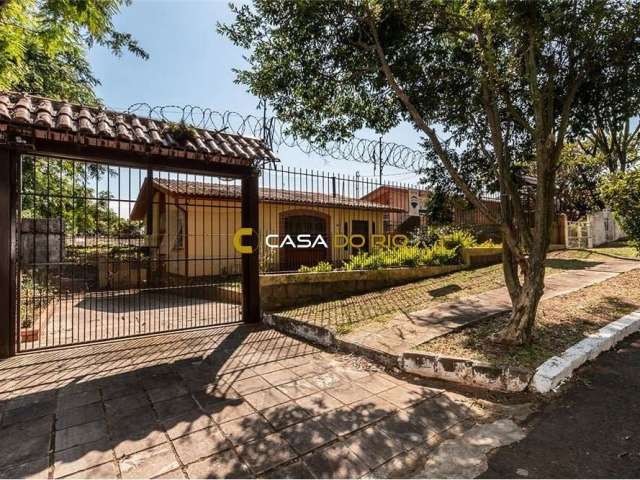 Casa em condomínio fechado com 3 quartos à venda na Acesso das Orquídeas, 201, Santa Tereza, Porto Alegre por R$ 390.000