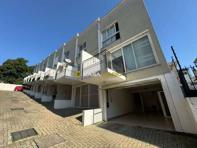 Casa em condomínio fechado com 3 quartos à venda na Rua Padre João Batista Reus, 2133, Vila Conceição, Porto Alegre por R$ 599.000