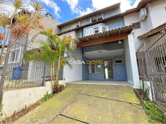 Casa com 3 quartos à venda na Rua James Bocacio, 58, Aberta dos Morros, Porto Alegre por R$ 379.000