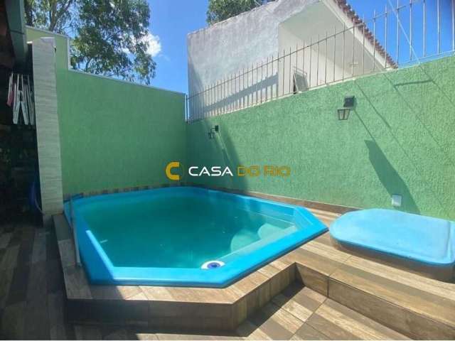 Casa com 2 quartos à venda na Avenida Nossa Senhora de Guadalupe, 1041, Hípica, Porto Alegre por R$ 320.000