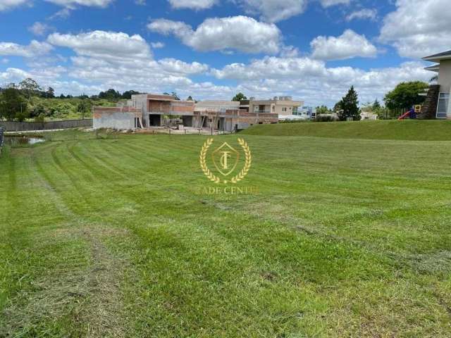 Terreno em condomínio, com projeto aprovado.