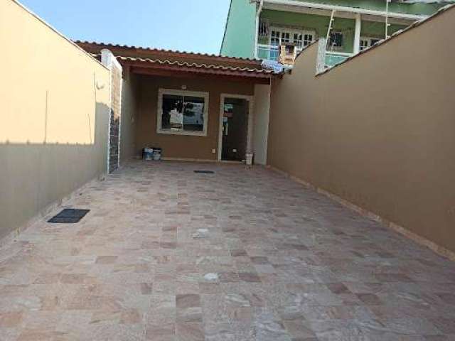 Casa com 2 dormitórios à venda, 65 m² por R$ 350.000,00 - Centro - Maricá/RJ