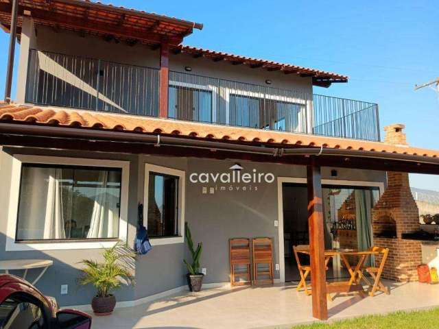 Casa com 3 dormitórios, sendo 1 Suíte, Com área Gourmet,  à venda, 129 m² por R$ 540.000,00 - Maricá/RJ