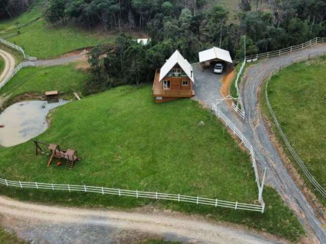 Sitio em Antônio Wagner - Excelente investimento P/POUSADA.