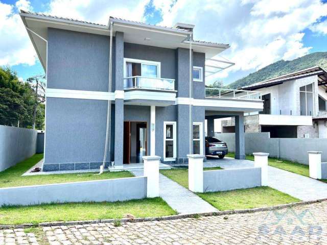 Casa para Venda em Teresópolis, Green Valleiy, 4 dormitórios, 4 suítes, 5 banheiros, 3 vagas