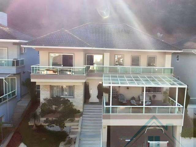 Casa para Venda em Teresópolis, IÚCAS, 4 dormitórios, 4 suítes, 5 banheiros, 2 vagas