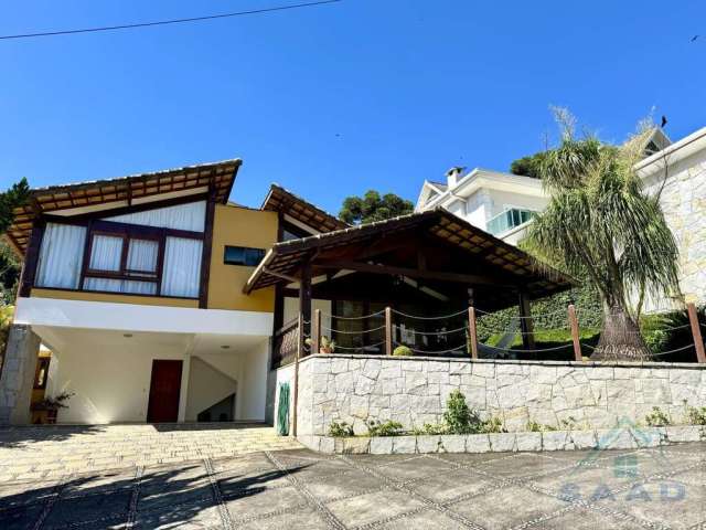 Casa para Venda em Teresópolis, QUEBRA FRASCOS, 3 dormitórios, 2 suítes, 3 banheiros, 4 vagas