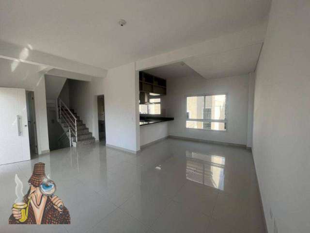 Sobrado Triplex em condomínio com 3 dormitórios à venda, 218 m² por R$ 848.000 - Santa Felicidade - Curitiba/PR