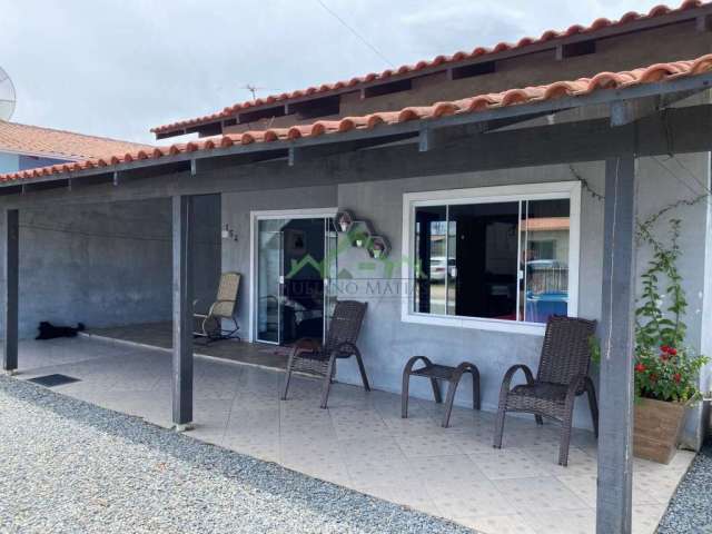 Casa com 2 dormitórios, 108m, à venda em Bal. Barra do Sul - Centro
