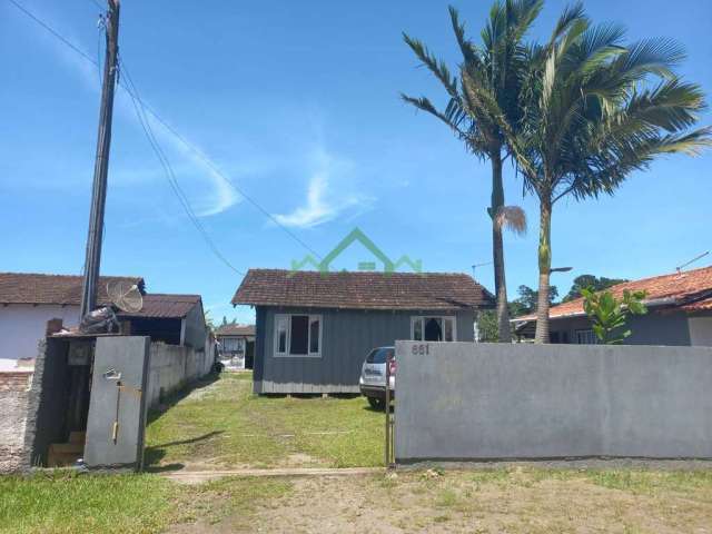 Casa 2 dormitórios, 400m², à venda em Balneário Barra do Sul - Centro