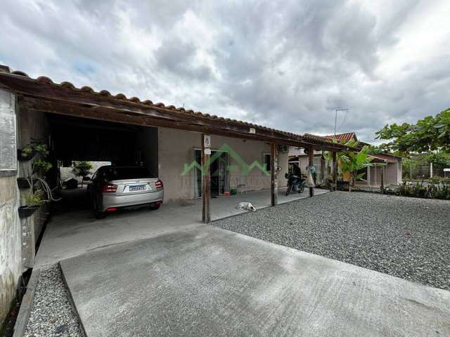 Casa com 3 dormitórios, 105m², à venda em Balneário Barra do Sul -Costeira