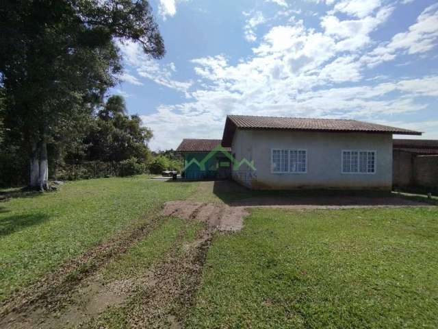 2 Casas em terreno de 2705m² em Balneário Barra do Sul – Pinheiros