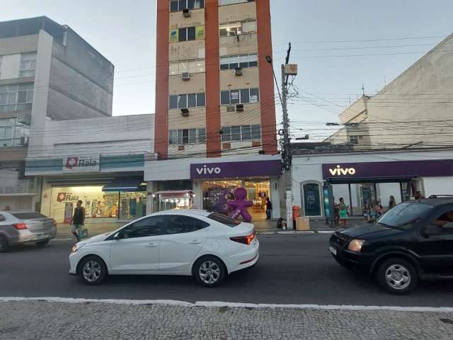 Sala comercial a venda no centro de Cabo Frio-RJ