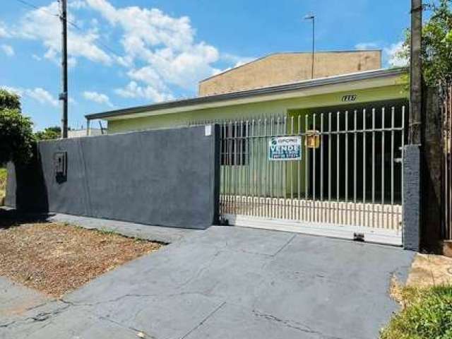 Casa à venda em Maringá, Conjunto Habitacional Requião, com 4 quartos, com 128 m²