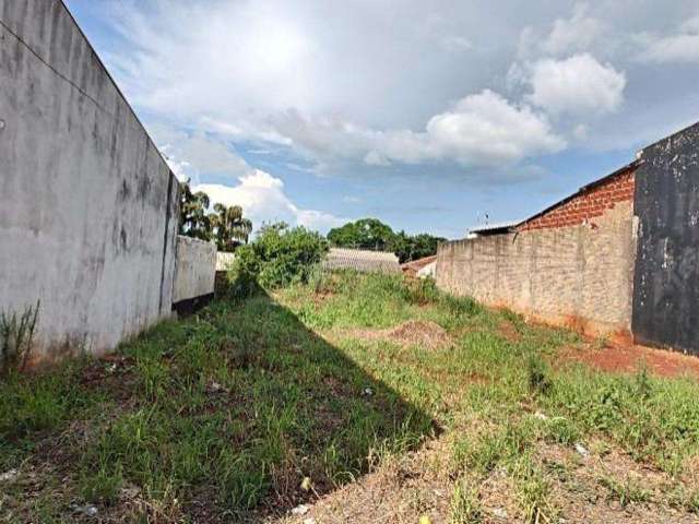 Terreno à venda em Maringá, conj hab.requião, com 300 m²