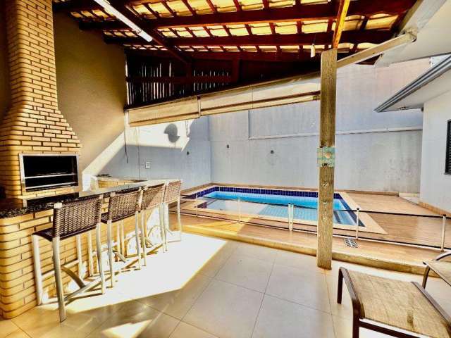 Casa à venda em Maringá, Jardim Monte Rei, com 3 quartos, com 140.9 m²