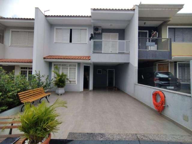 Sobrado à venda em Maringá, Vila Marumby, com 3 quartos, com 170.26 m²