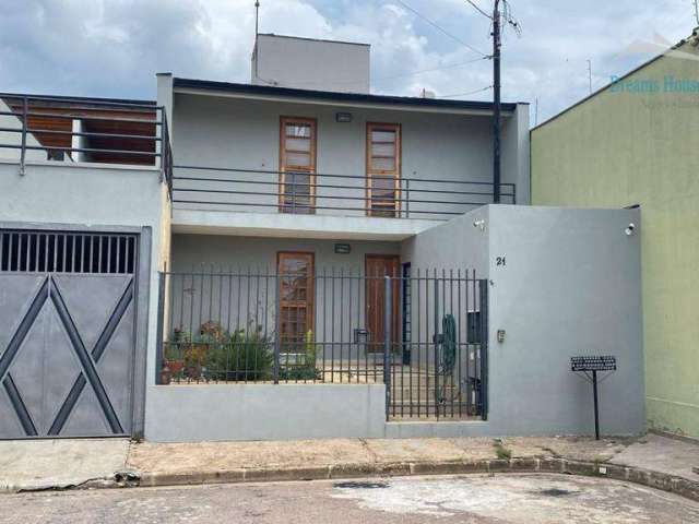 Casa com 3 dormitórios à venda, 198 m² por R$ 700.000 - Jardim Ermida I - Jundiaí/SP