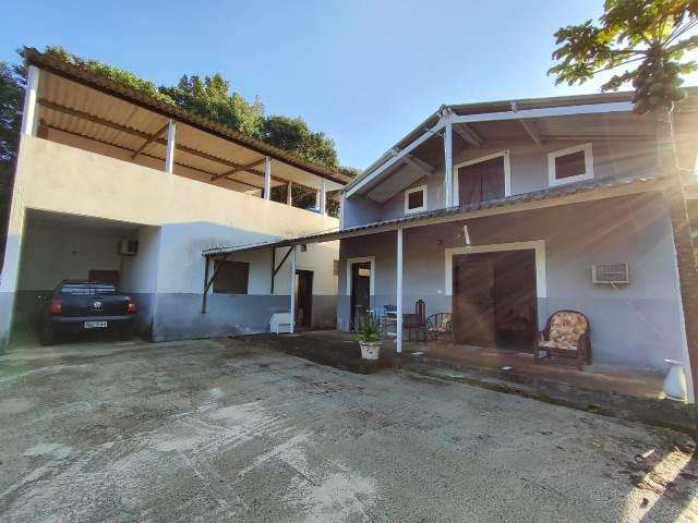 Casa para Venda em Itanhaém, Santa Cruz, 2 dormitórios, 2 suítes, 2 banheiros, 4 vagas