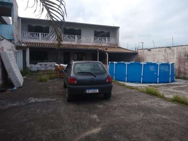 Casa para Venda em Itanhaém, Jamaica, 4 dormitórios, 2 suítes, 1 banheiro, 8 vagas